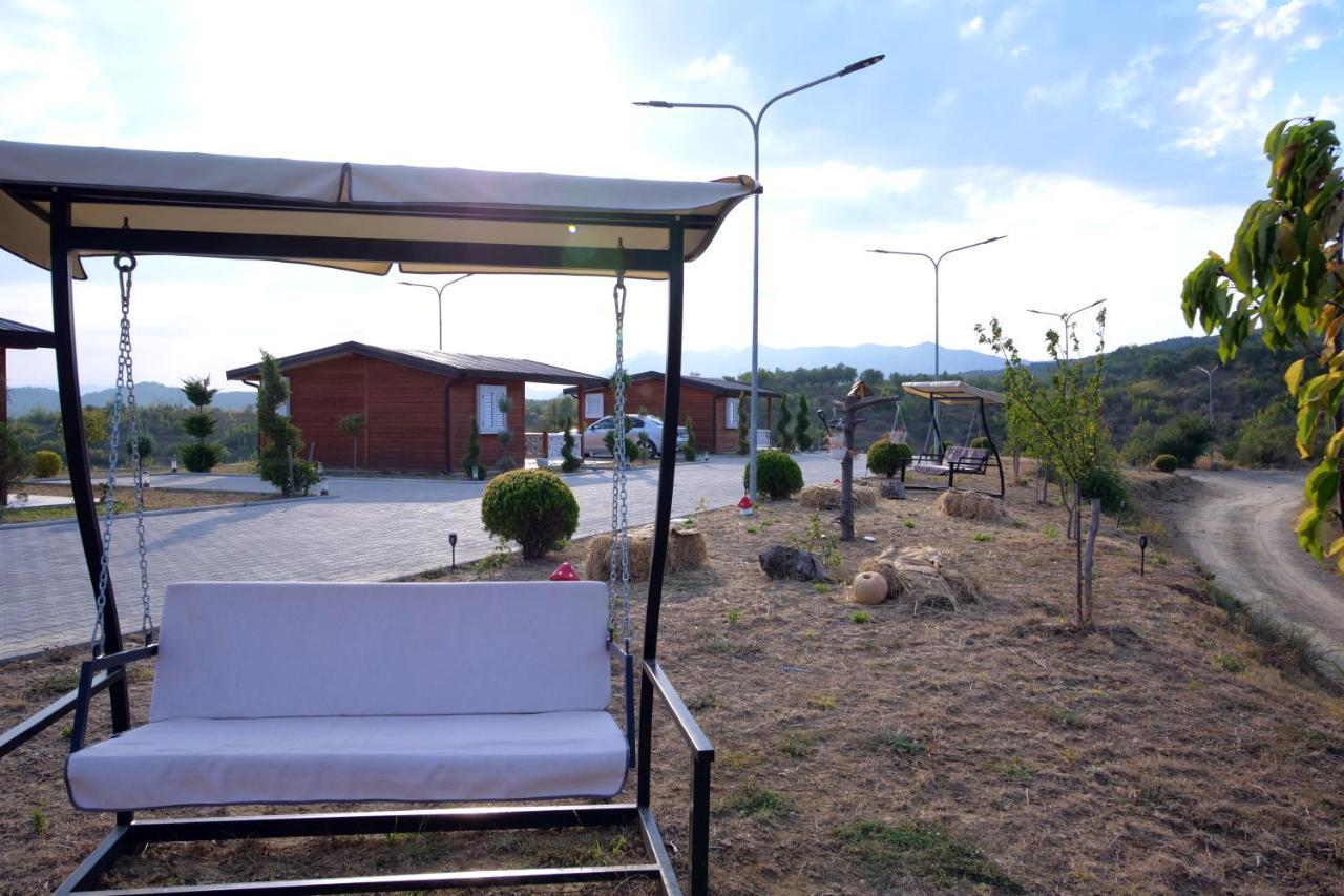 Bujtina E Muriqit Zogaji Buitenkant foto