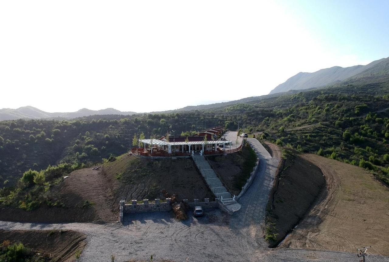Bujtina E Muriqit Zogaji Buitenkant foto